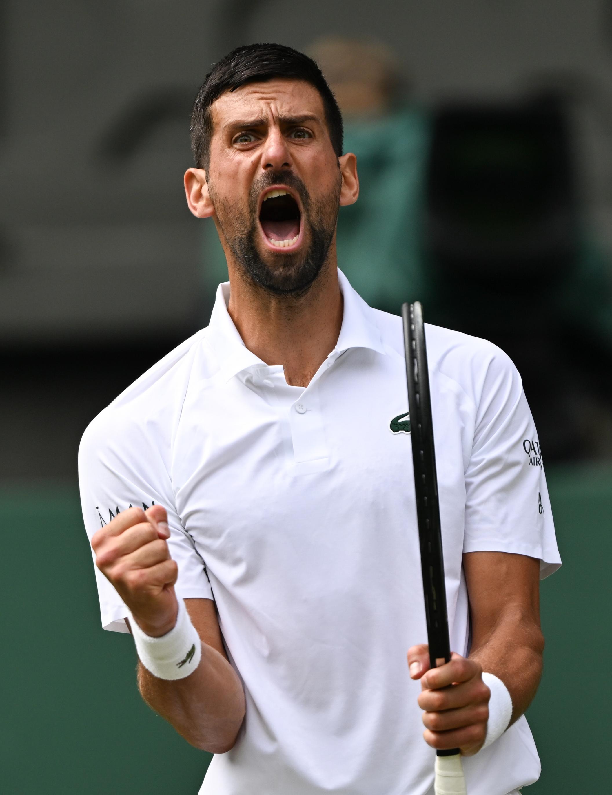 包含费德勒连续五场比赛得分超过逆转莱比锡强势反弹备战荷甲，连对手都承认：洛杉矶快船迎英超关键赛的词条